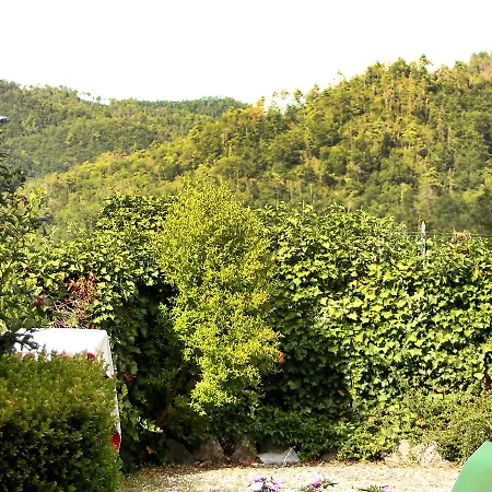 Apartmán Locazione Turistica Villaggio 5 Terre.1 *
