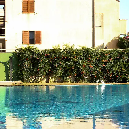 Apartmán Locazione Turistica Villaggio 5 Terre.1 *