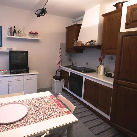 Διαμέρισμα Locazione Turistica Villaggio 5 Terre.1 *
